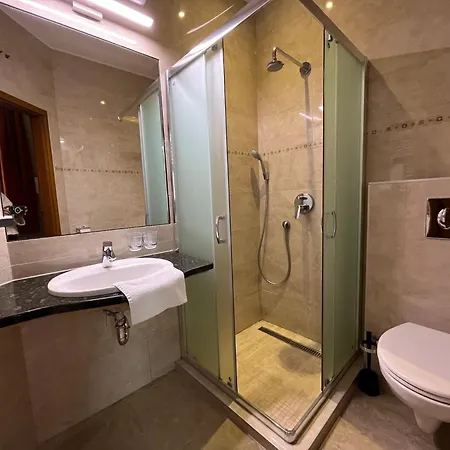 Hotel Wagner Vendegudvar Panzio 3*