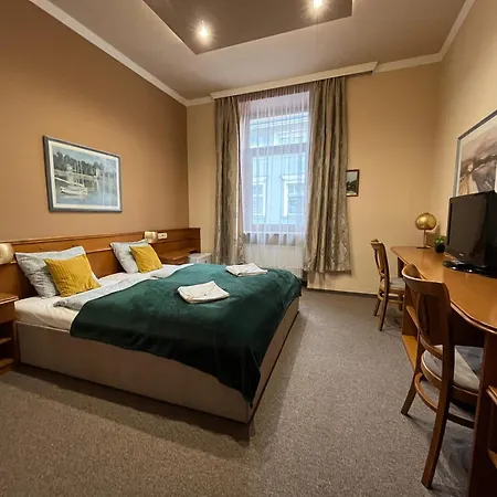 Hotel Wagner Vendegudvar Panzio 3*