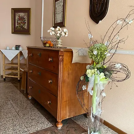 Wagner Vendegudvar Panzio فندق