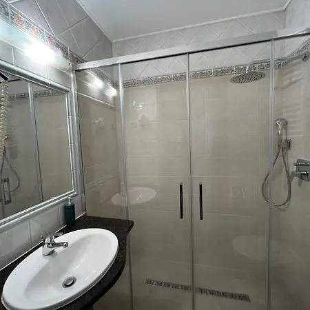 ホテル Wagner Vendegudvar Panzio ソンバトヘイ