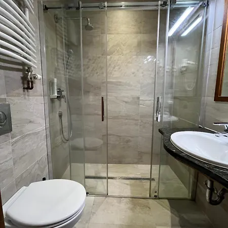 Wagner Vendegudvar Panzio 3*