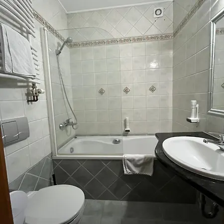 Wagner Vendegudvar Panzio Hotel