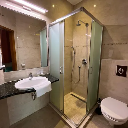 Wagner Vendegudvar Panzio 호텔 솜버트헤이