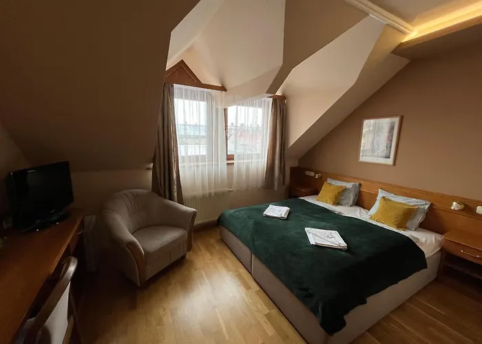 Wagner Vendegudvar Panzio 3* Szombathely